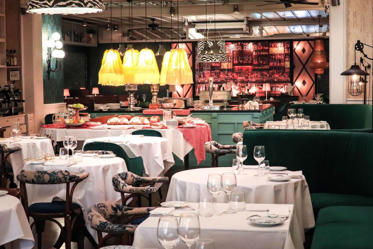 Hotel & Restaurant Marina 팔라모스 외부 사진
