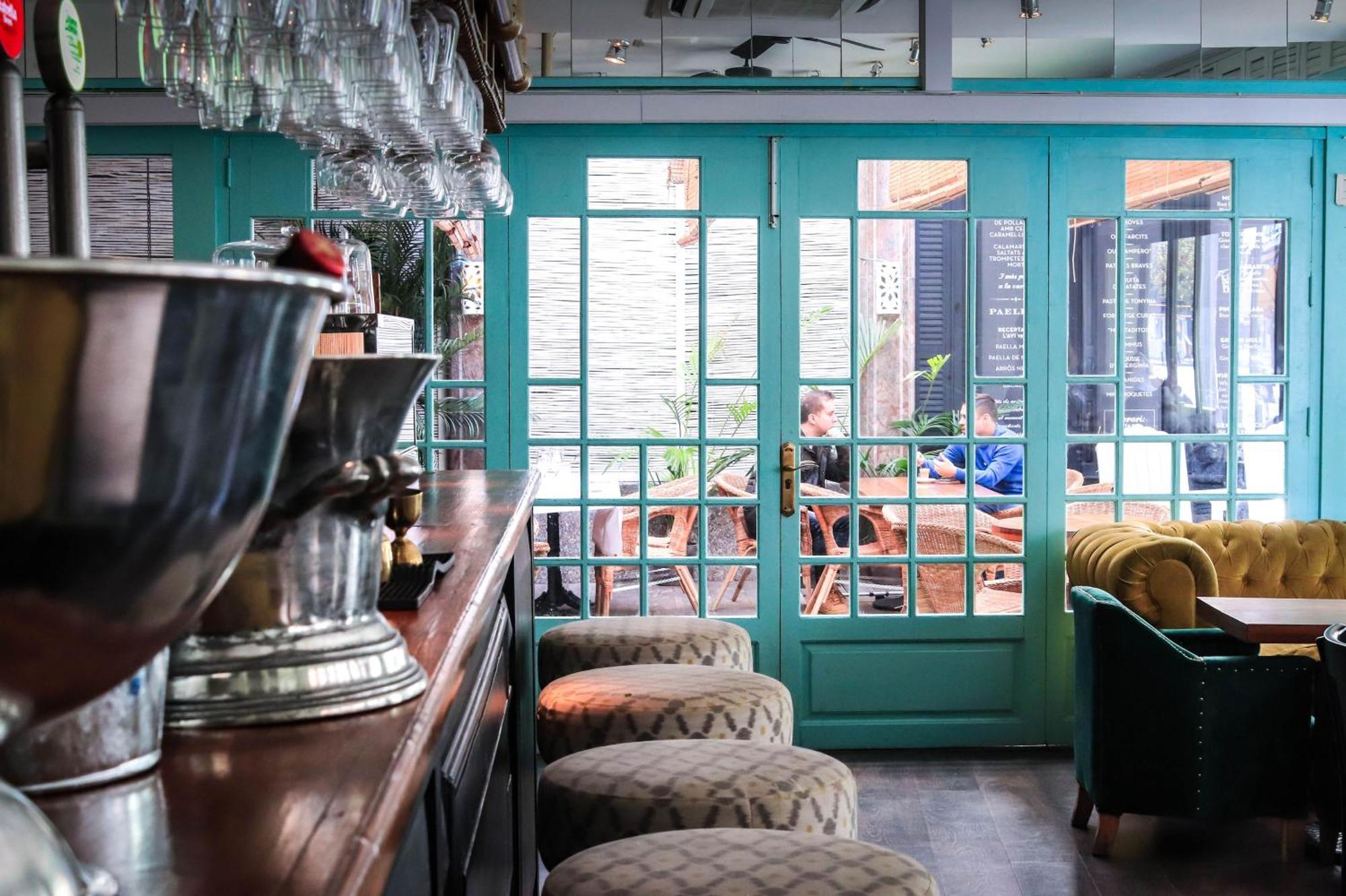 Hotel & Restaurant Marina 팔라모스 외부 사진